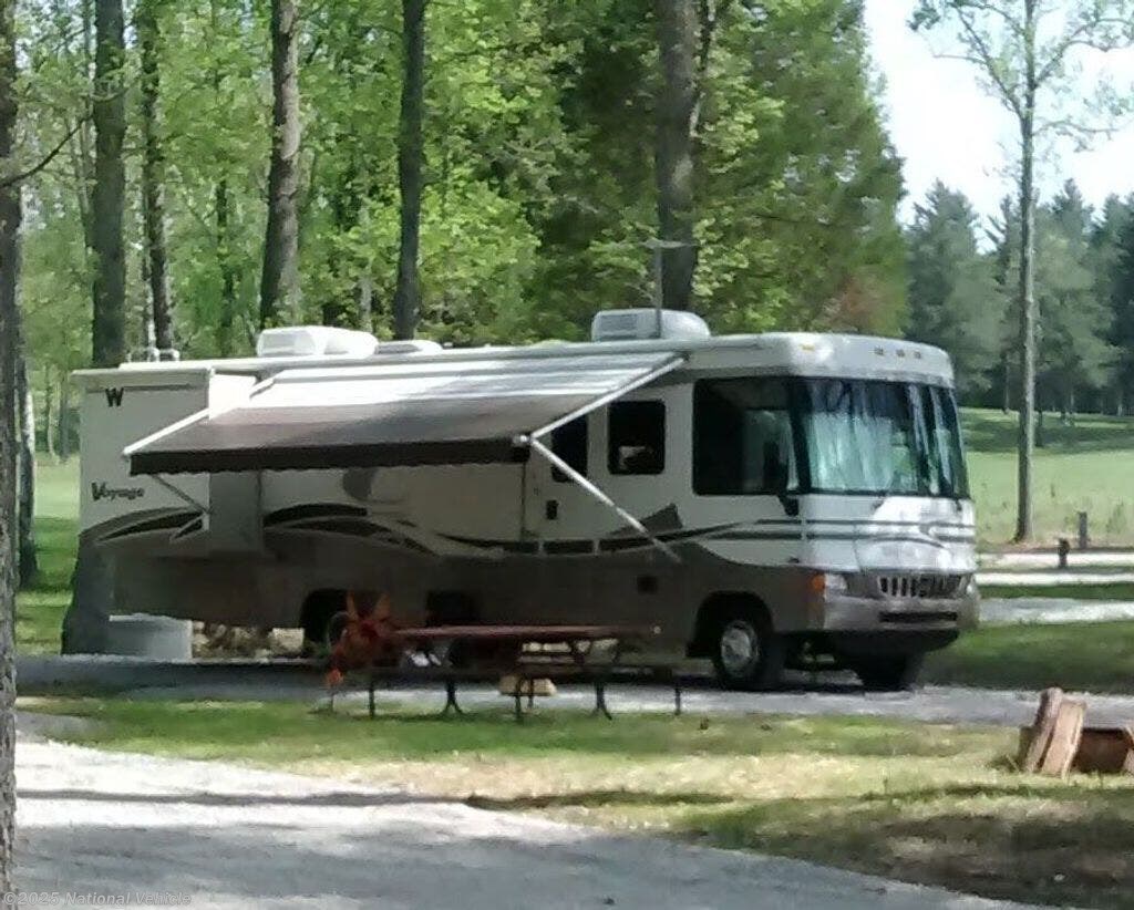 Contact us now about this 2005 Winnebago Voyage 33V! 2005 Voyage 33V by Winnebago from National Vehicle in Fishers, Indiana