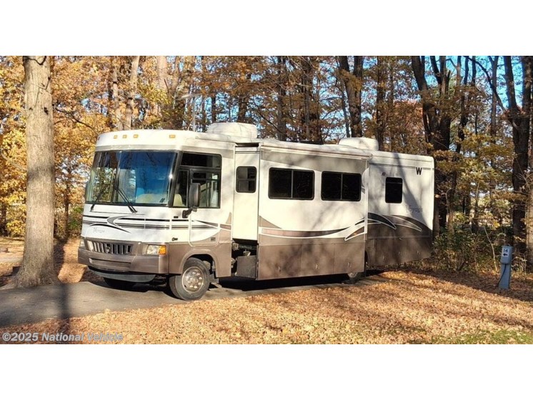 Email now about this 2005 Winnebago Voyage 33V! Used 2005 Winnebago Voyage 33V available in Fishers, Indiana