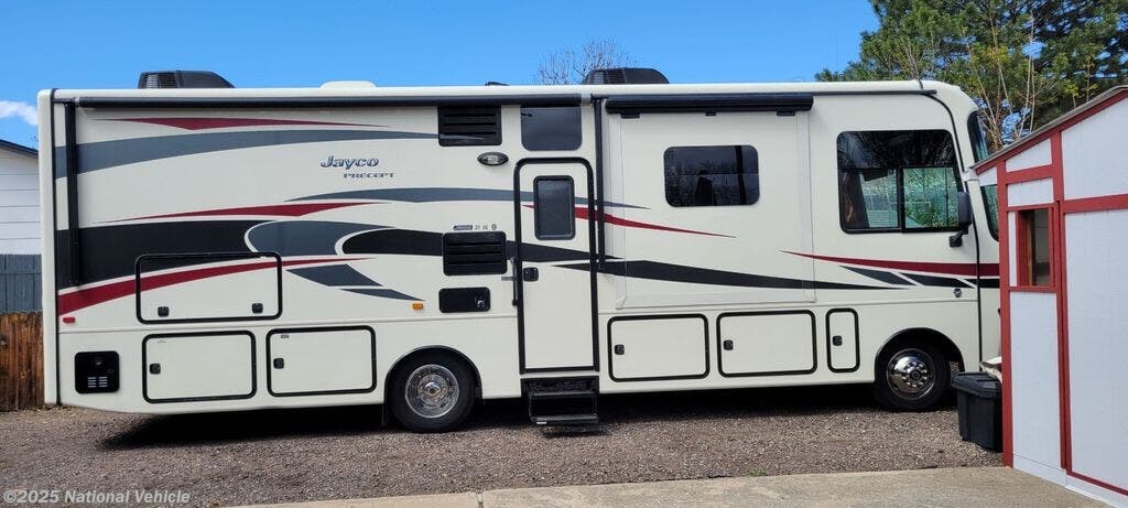 Email now about this 2015 Jayco Precept 31UL! Used 2015 Jayco Precept 31UL available in Arvada, Colorado