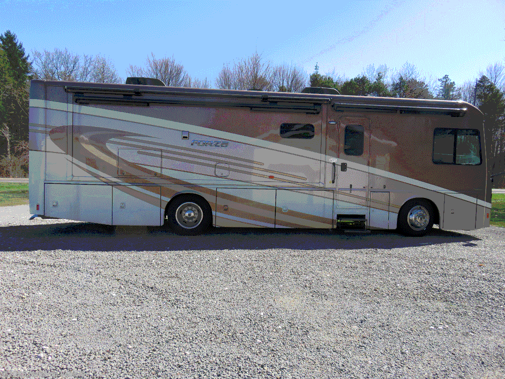 Email now about this 2020 Winnebago Forza 34T! Used 2020 Winnebago Forza 34T available in Greenville, Pennsylvania