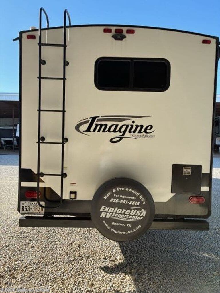 Call now about this 2021 Grand Design Imagine 2600RB! 2021 Grand Design Imagine 2600RB - Used Travel Trailer For Sale by National Vehicle in Austin, Texas