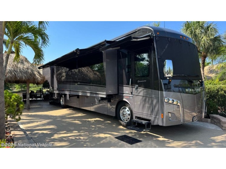 Email now about this 2018 Winnebago Horizon 40A! Used 2018 Winnebago Horizon 40A available in Port St. Lucie, Florida
