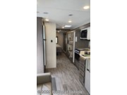 Used 2005 Thor Motor Coach Resonate 32B available in Latrobe, Pennsylvania