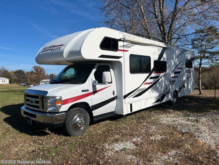 Email now about this 2020 Thor Motor Coach Freedom Elite 30FE! Used 2020 Thor Motor Coach Freedom Elite 30FE available in Kearney, Missouri