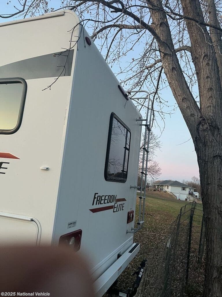 Contact us now about this 2020 Thor Motor Coach Freedom Elite 30FE! 2020 Freedom Elite 30FE by Thor Motor Coach from National Vehicle in Kearney, Missouri