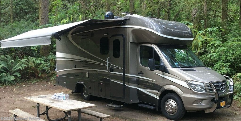 Email now about this 2017 Dynamax Corp Isata 3 24FWM! Used 2017 Dynamax Corp Isata 3 24FWM available in Newberg, Oregon