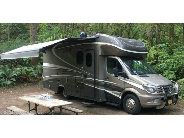 Email now about this 2017 Dynamax Corp Isata 3 24FWM! Used 2017 Dynamax Corp Isata 3 24FWM available in Newberg, Oregon