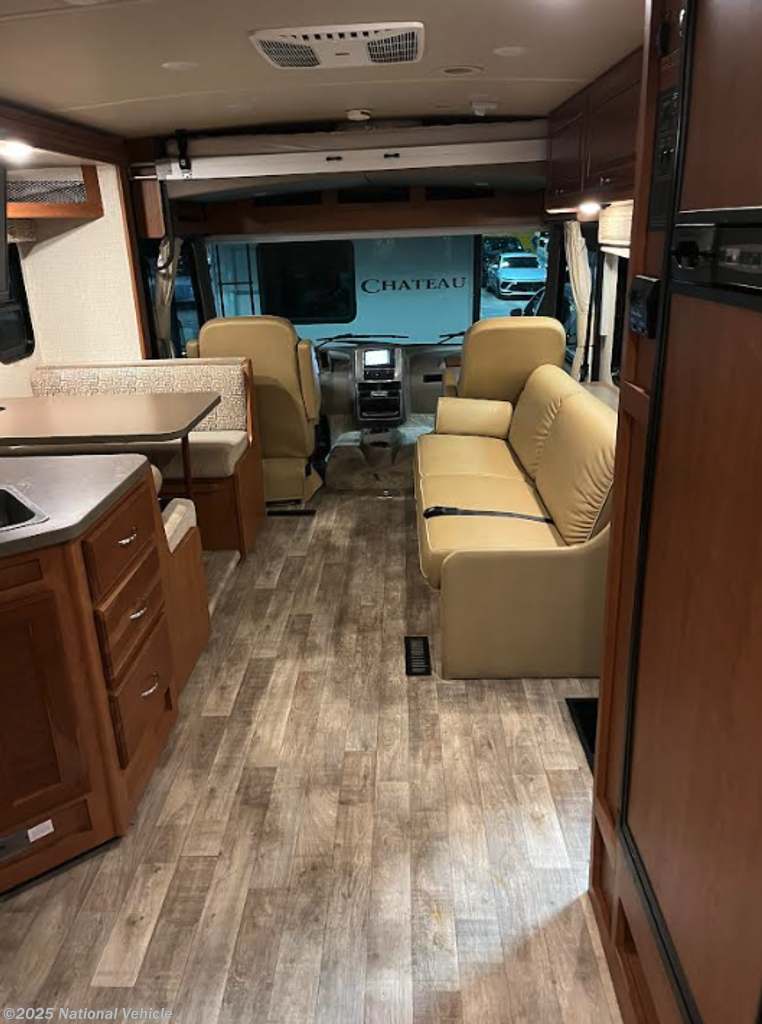 Contact us now about this 2018 Winnebago Vista 27PE! 2018 Vista 27PE by Winnebago from National Vehicle in Napa, California