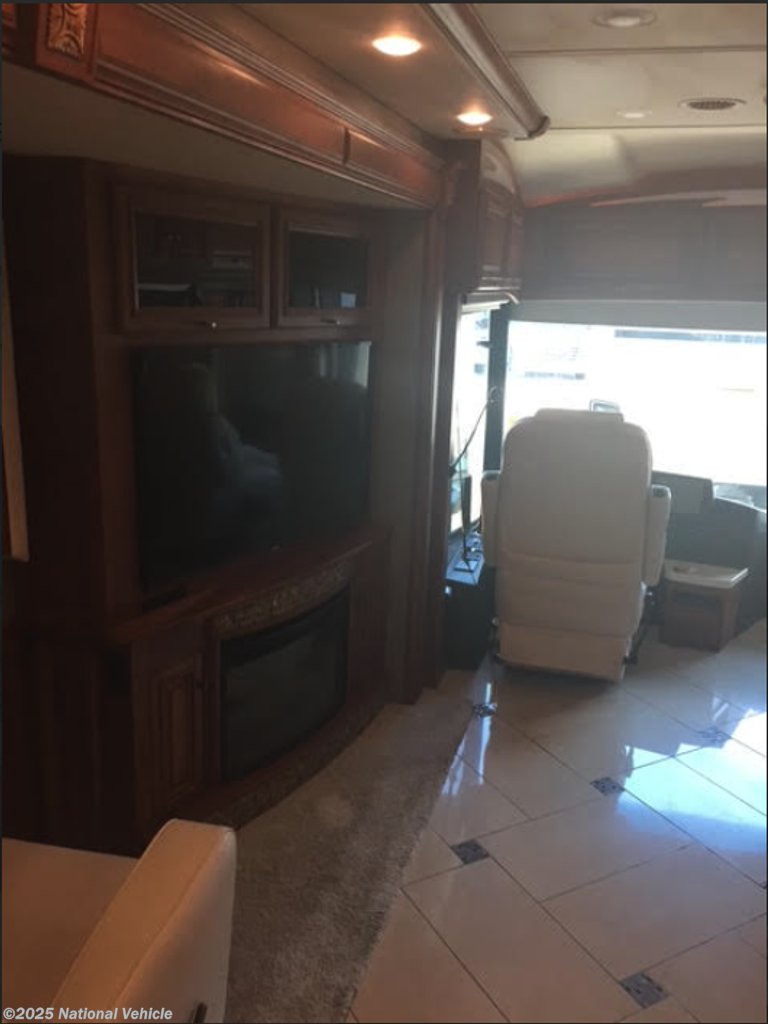 Used 2014 Itasca Ellipse 42QD available in N. Fort Myers, Florida