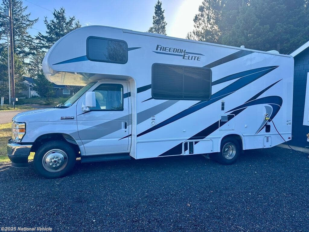 Email now about this 2021 Thor Motor Coach Freedom Elite 22FE! Used 2021 Thor Motor Coach Freedom Elite 22FE available in Ocean Shores, Washington