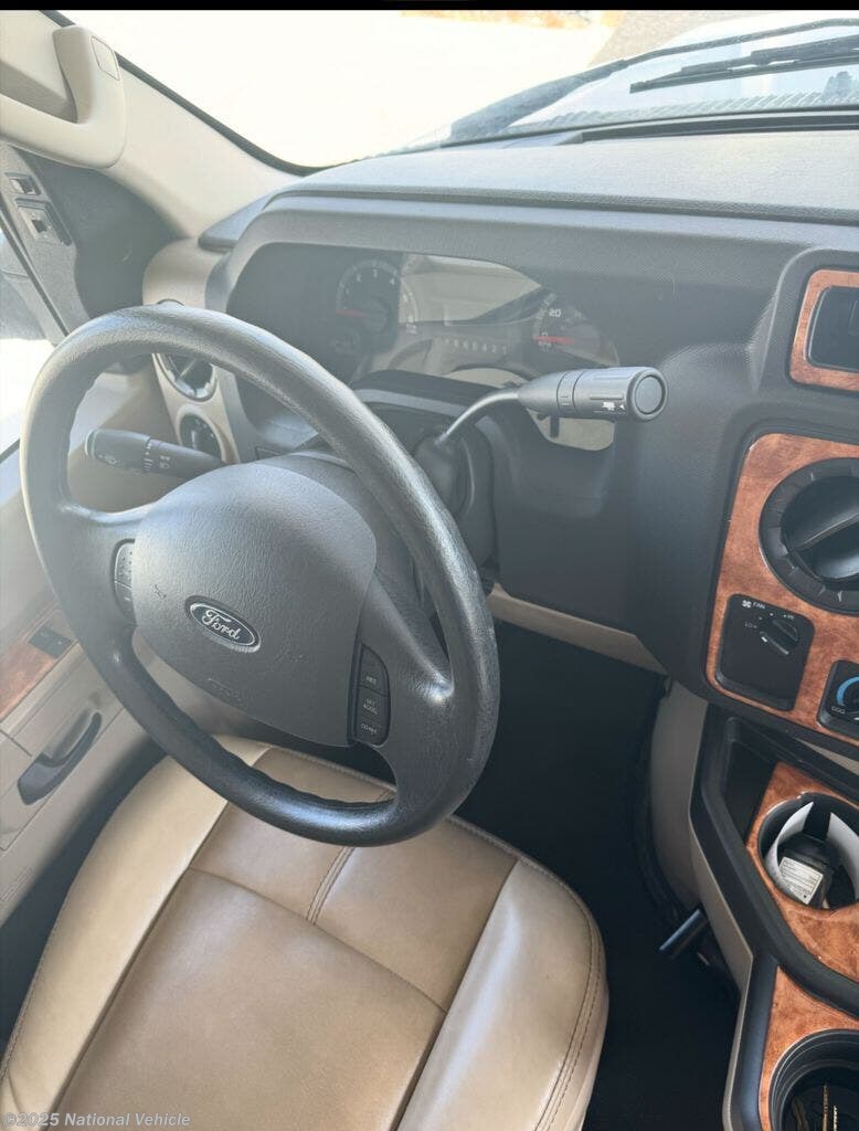 Used 2018 Thor Motor Coach Quantum 25RC available in Kennewick, Washington