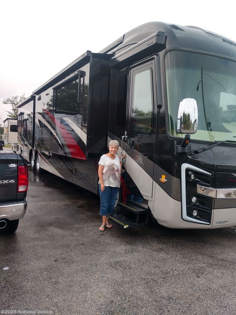 Email now about this 2018 Entegra Coach Aspire 42DEQ! Used 2018 Entegra Coach Aspire 42DEQ available in Geneva, Florida