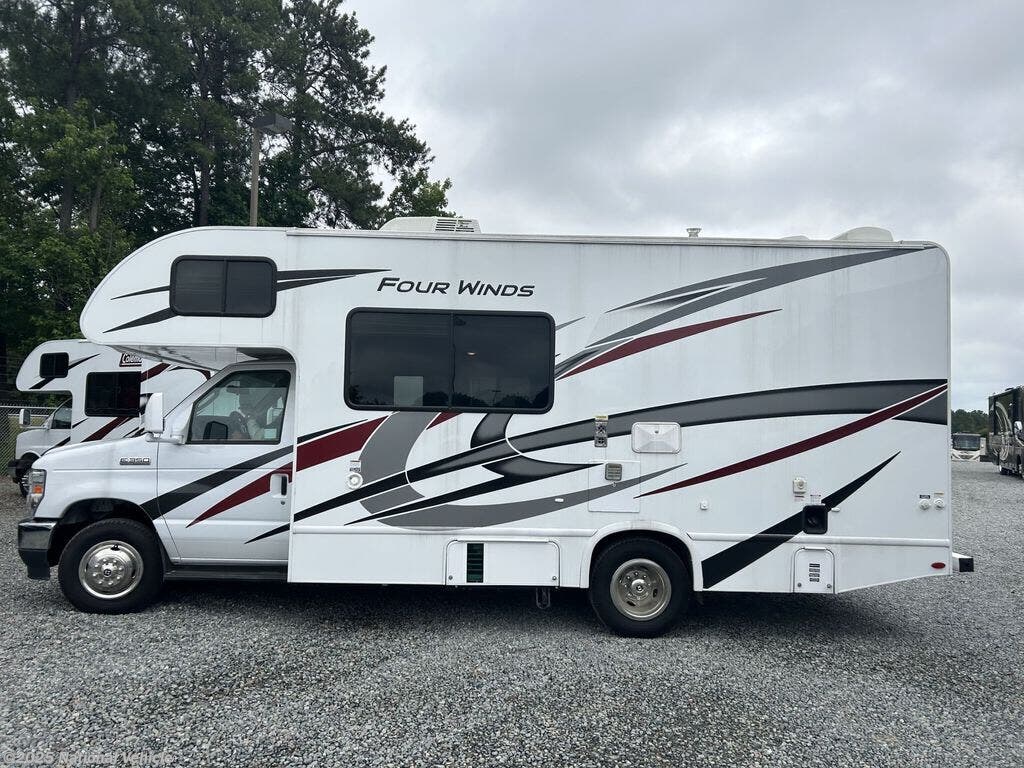Call now about this 2022 Thor Motor Coach Four Winds 22E! 2022 Thor Motor Coach Four Winds 22E - Used Class C For Sale by National Vehicle in Charlottesville, Virginia