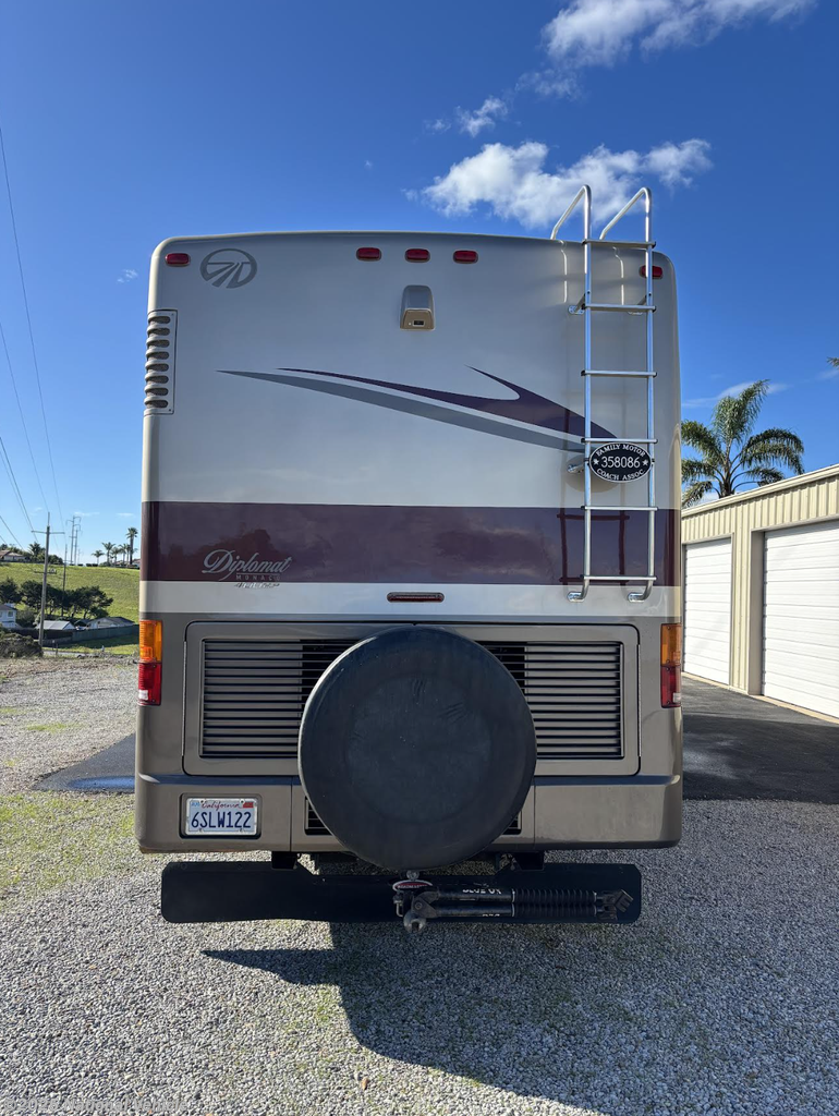 Call now about this 2005 Monaco RV Diplomat 36SKT! 2005 Monaco RV Diplomat 36SKT - Used Class A For Sale by National Vehicle in Arroyo Grande, California