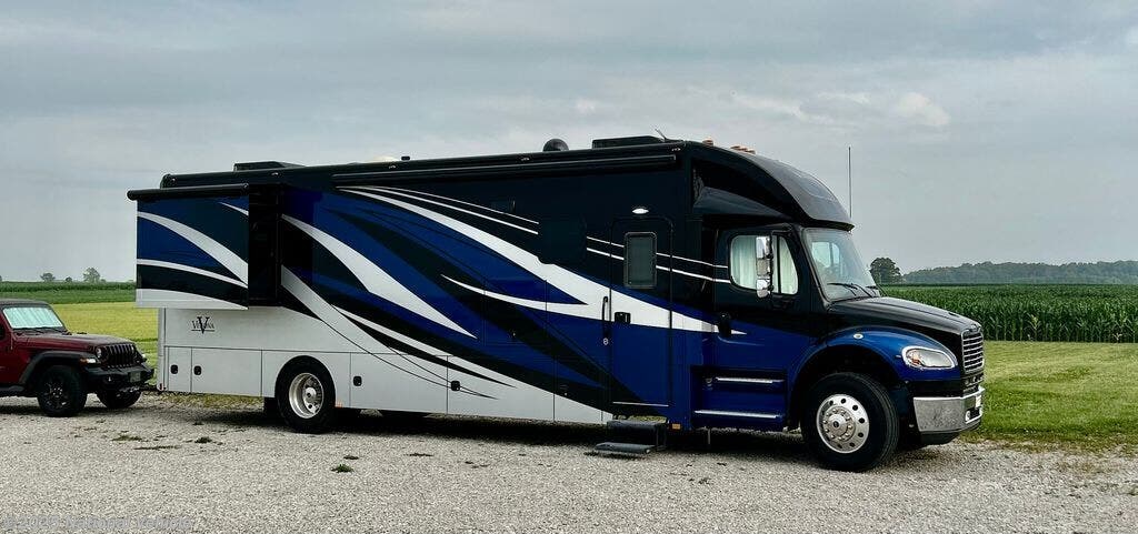 Call now about this 2020 Renegade Verona 36VSB! 2020 Renegade Verona 36VSB - Used Class C For Sale by National Vehicle in Crossville, Tennessee