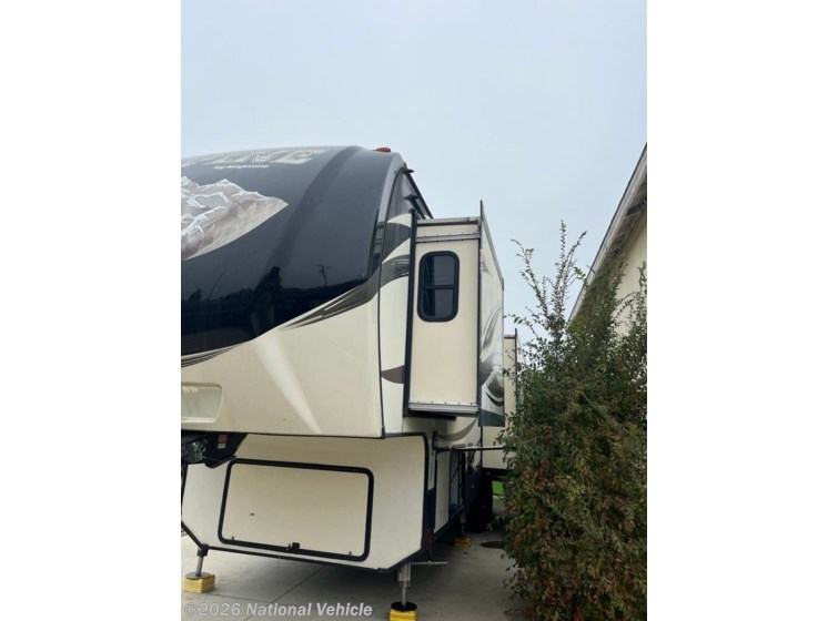 Email now about this 2016 Keystone Alpine 3101RL! Used 2016 Keystone Alpine 3101RL available in Modesto, California