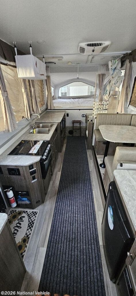 Contact us now about this 2022 Forest River Rockwood Premier 277HW! 2022 Rockwood Premier 277HW by Forest River from National Vehicle in Mission, Texas