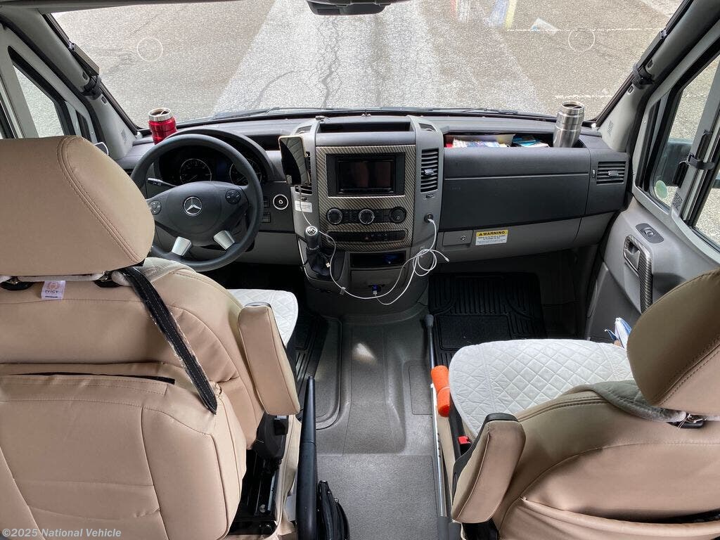 Contact us now about this 2019 Tiffin Wayfarer 24BW! 2019 Wayfarer 24BW by Tiffin from National Vehicle in Emmaus, Pennsylvania