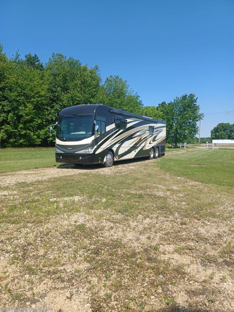Call now about this 2010 Fleetwood Revolution LE 42T! 2010 Fleetwood Revolution LE 42T - Used Class A For Sale by National Vehicle in Moores Hill, Indiana
