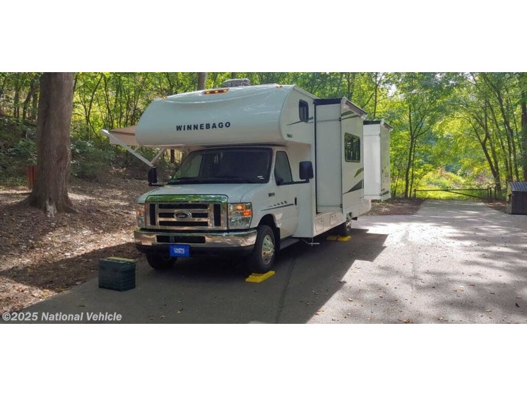 Email now about this 2019 Winnebago Outlook 27D! Used 2019 Winnebago Outlook 27D available in Clarksville, Tennessee