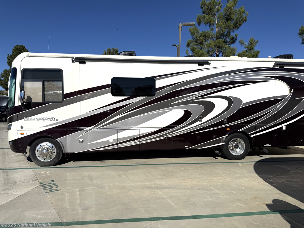 Email now about this 2017 Forest River Georgetown XL 378TS! Used 2017 Forest River Georgetown XL 378TS available in Temecula, California