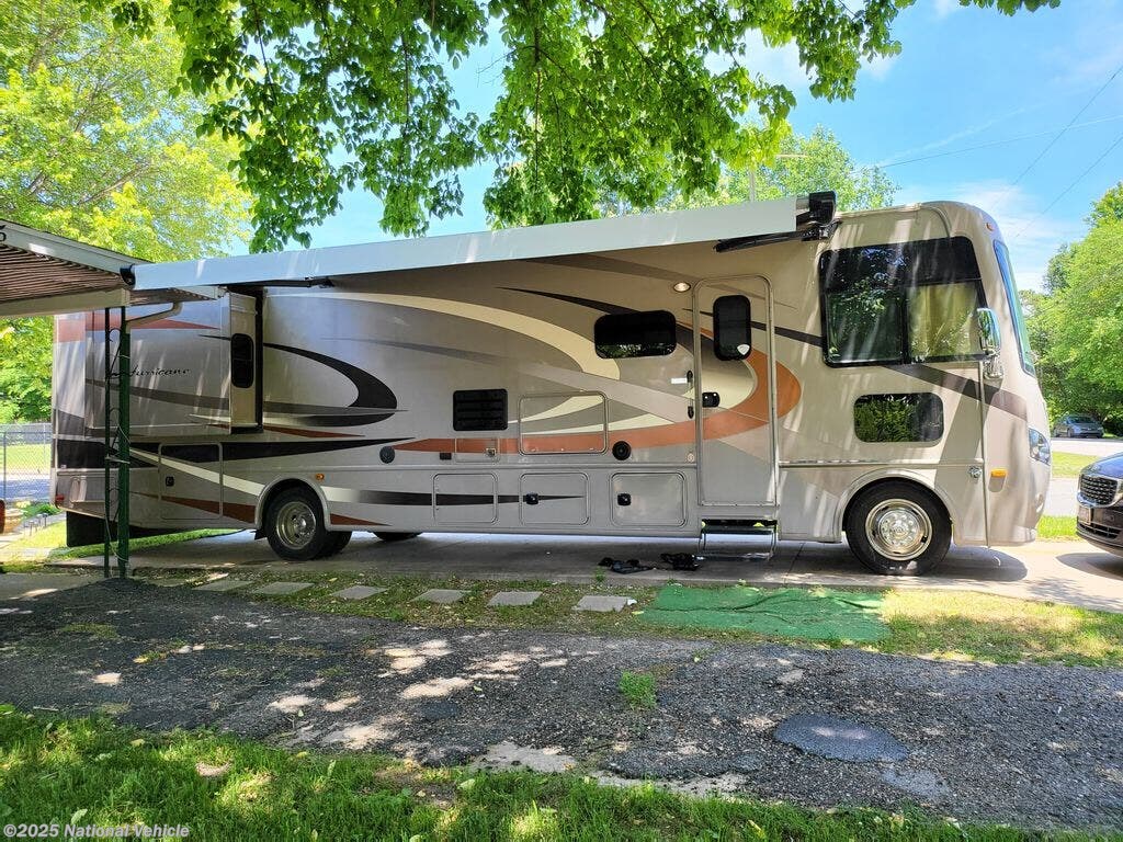 Email now about this 2015 Thor Motor Coach Hurricane 35C! Used 2015 Thor Motor Coach Hurricane 35C available in Omaha, Nebraska