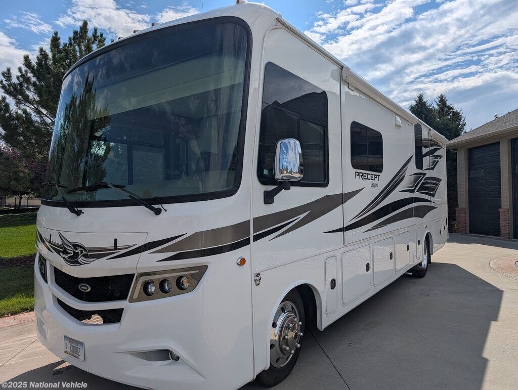 Call now about this 2018 Jayco Precept 31UL! 2018 Jayco Precept 31UL - Used Class A For Sale by National Vehicle in Billings, Montana