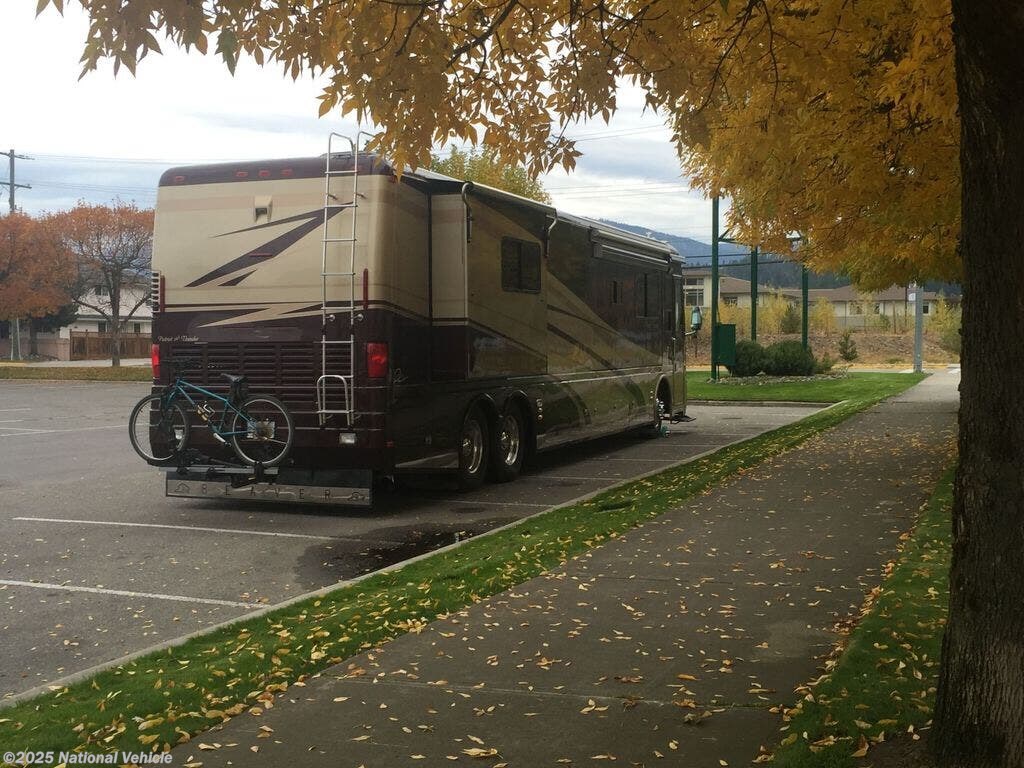 Contact us now about this 2005 Beaver Patriot Thunder Vicksburg! 2005 Patriot Thunder Vicksburg by Beaver from National Vehicle in Roanoke Rapids, North Carolina