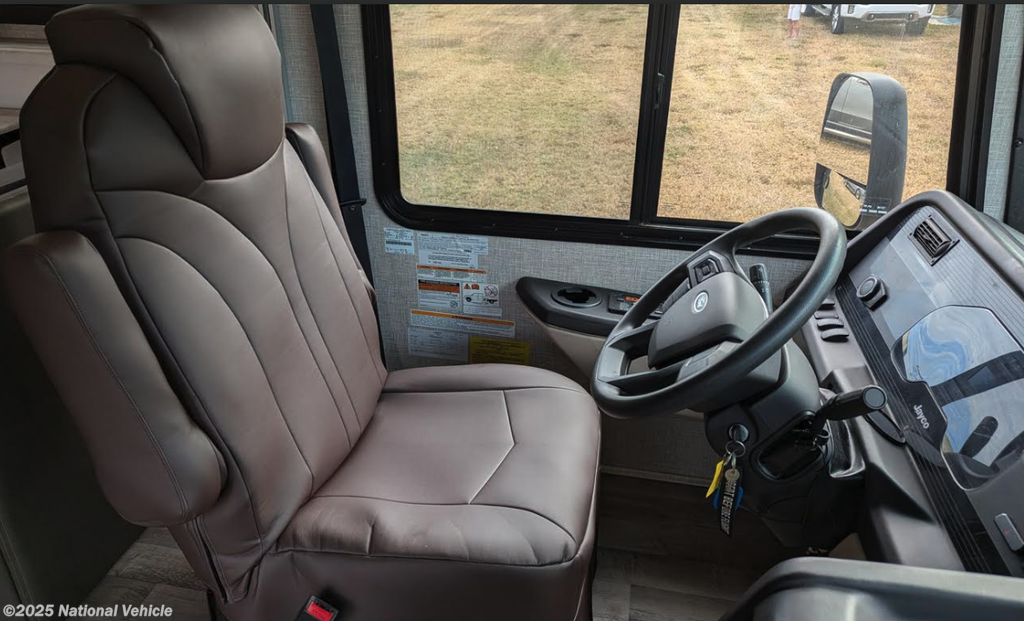 Used 2023 Jayco Alante 27A available in St Petersberg, Florida