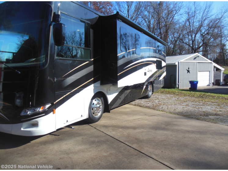 Email now about this 2018 Forest River Legacy 340BH! Used 2018 Forest River Legacy 340BH available in Newburgh, Indiana