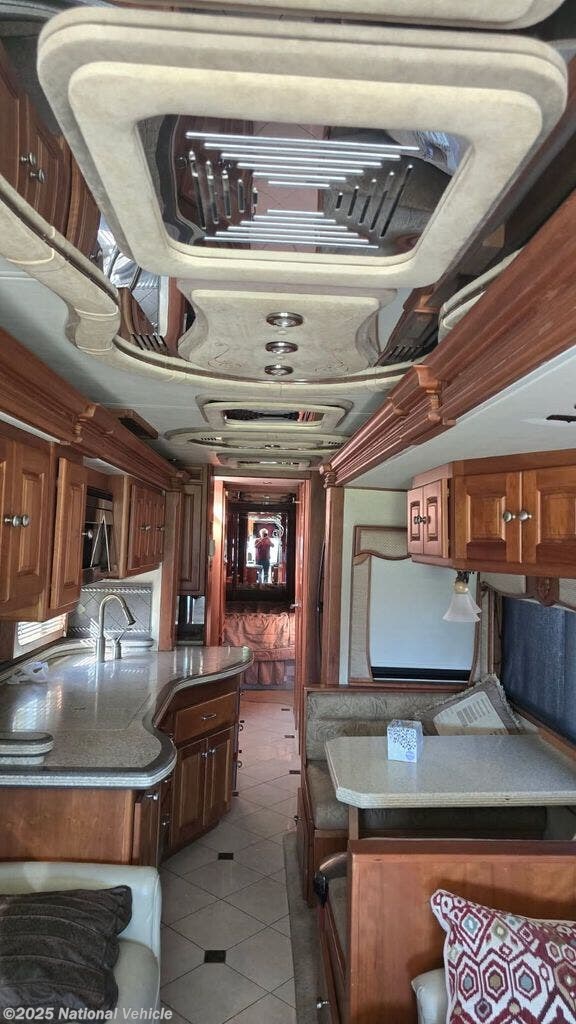 Call now about this 2006 Tiffin Zephyr 45QDZ! 2006 Tiffin Zephyr 45QDZ - Used Class A For Sale by National Vehicle in El Reno, Oklahoma