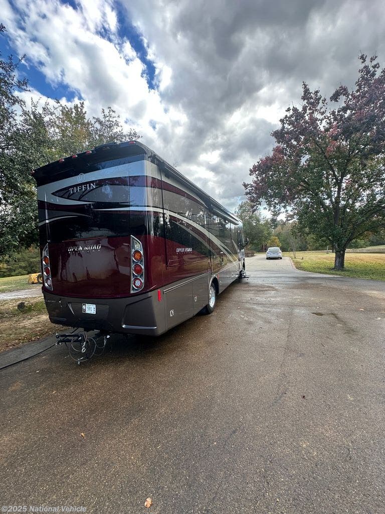 Call now about this 2024 Tiffin Allegro Open Road 34PA! 2024 Tiffin Allegro Open Road 34PA - Used Class A For Sale by National Vehicle in Roxie, Mississippi