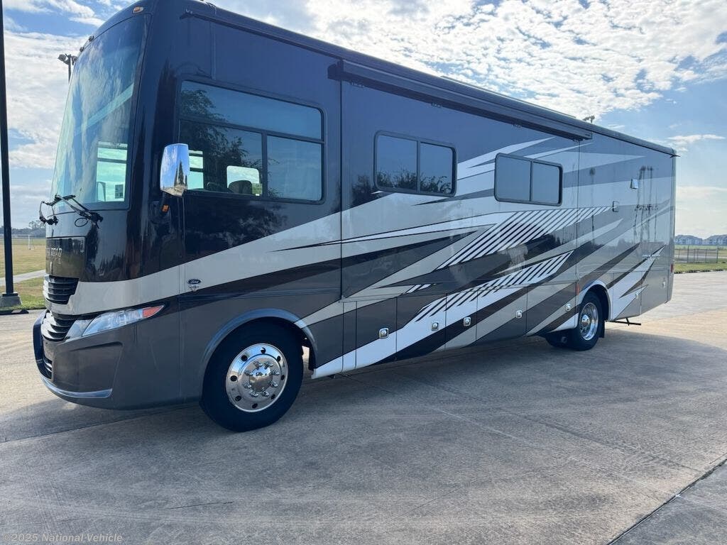 Email now about this 2023 Tiffin Open Road Allegro 32SA! Used 2023 Tiffin Open Road Allegro 32SA available in Houma, Louisiana