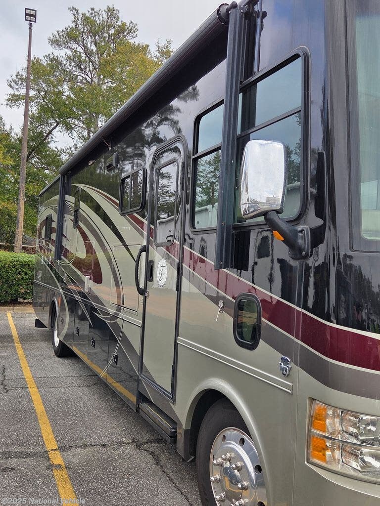 Call now about this 2015 Tiffin Allegro 36LA! 2015 Tiffin Allegro 36LA - Used Class A For Sale by National Vehicle in Columbus, Georgia