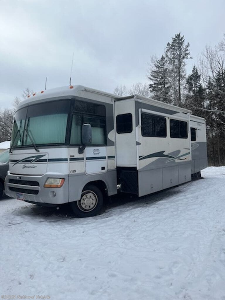 Call now about this 2003 Itasca Suncruiser 31Y! 2003 Itasca Suncruiser 31Y - Used Class A For Sale by National Vehicle in Detroit Lakes, Minnesota