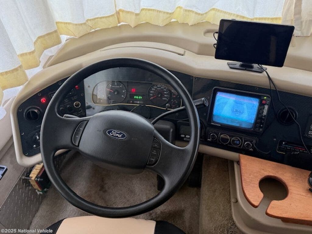 Used 2009 Tiffin Allegro 30DA available in Rockport, Texas