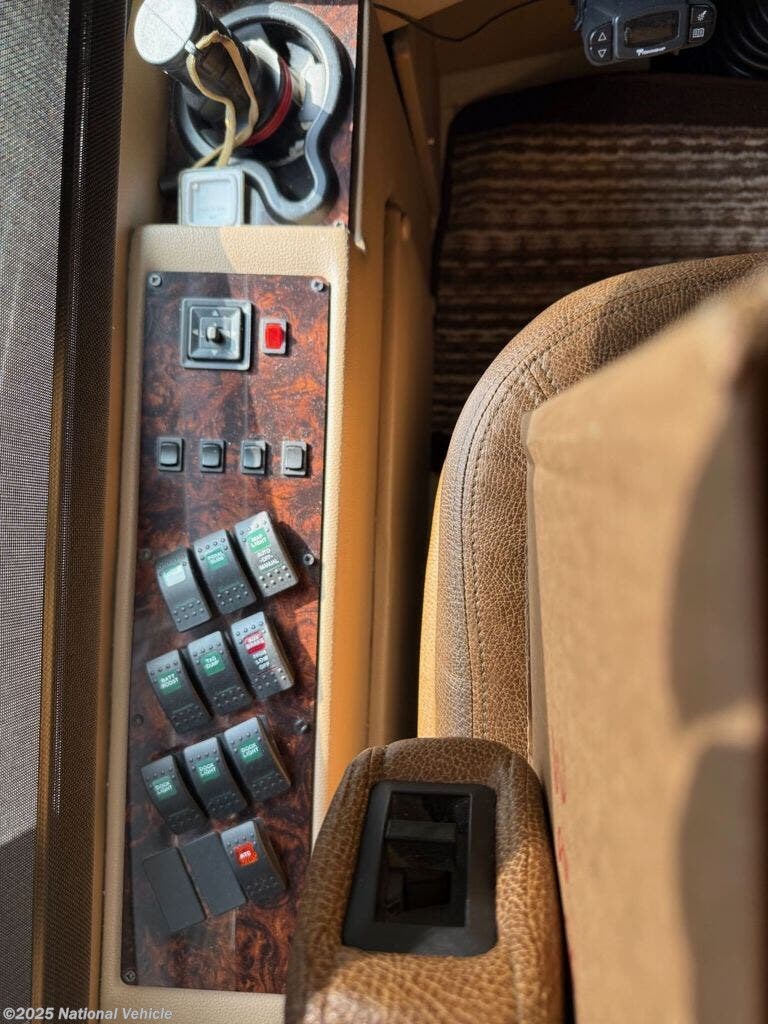 Used 2013 Entegra Coach Anthem 42RBQ available in Fort Myers, Florida