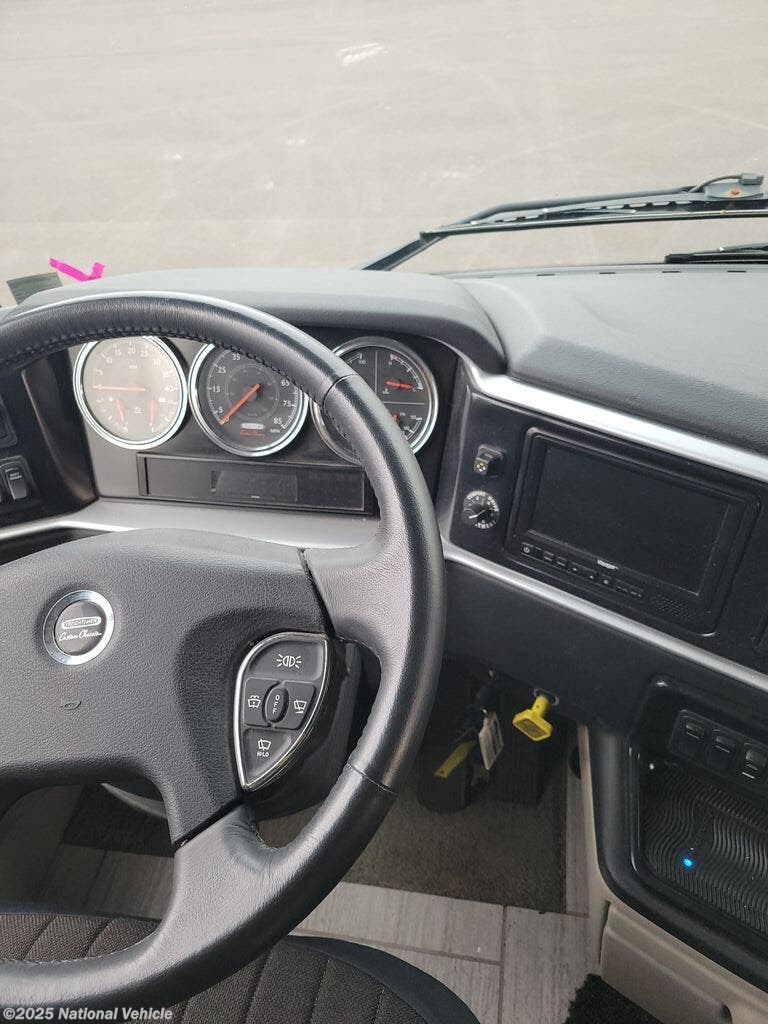 Used 2016 Newmar Ventana 4037 available in Leesburg, Virginia