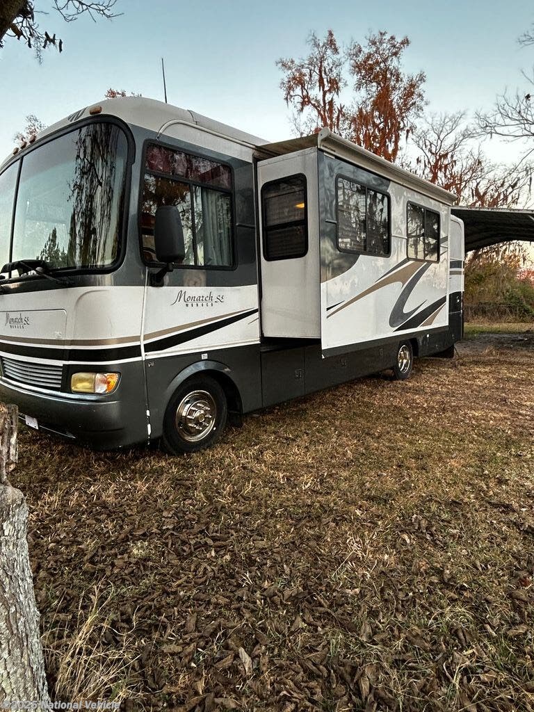 Email now about this 2005 Monaco RV Monarch SE 30PDD! Used 2005 Monaco RV Monarch SE 30PDD available in Stark, Florida
