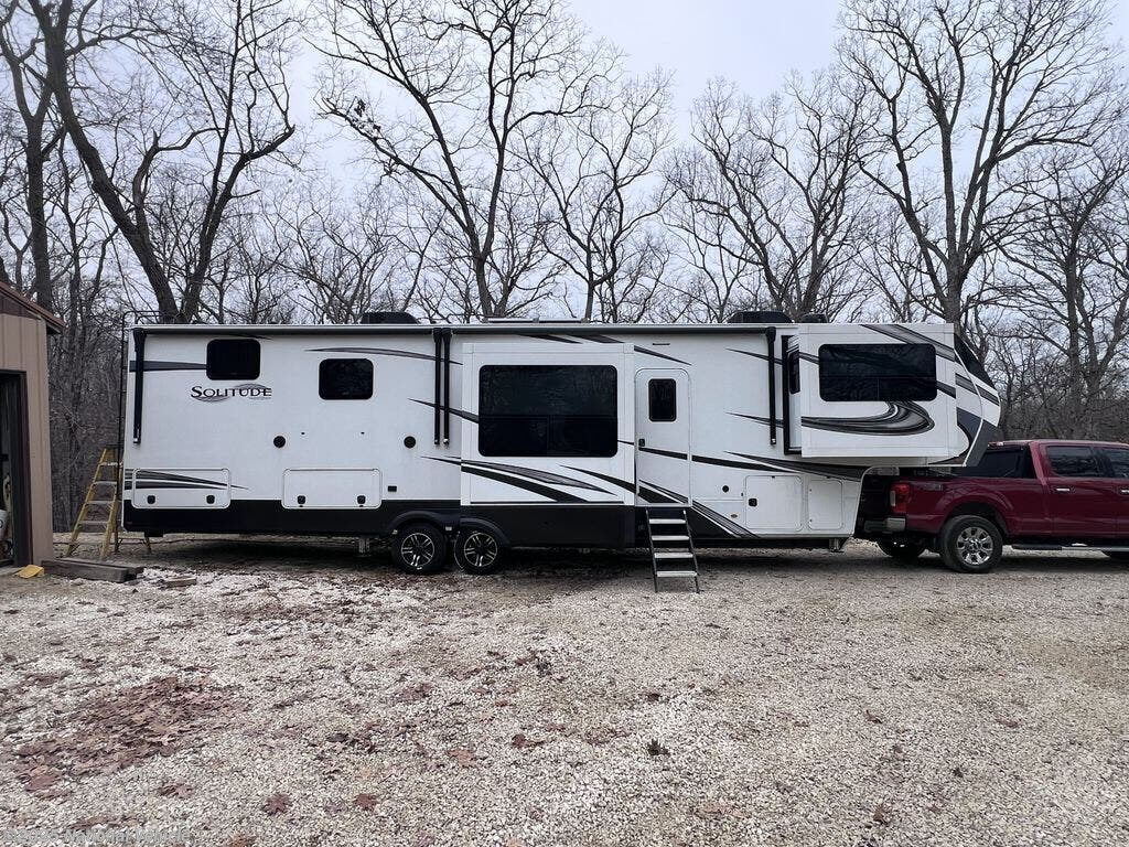 Email now about this 2022 Grand Design Solitude 382WB-R! Used 2022 Grand Design Solitude 382WB-R available in Leslie, Missouri
