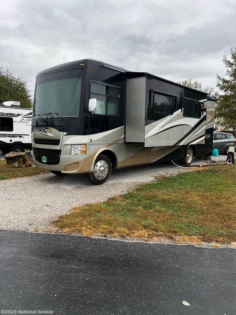 Email now about this 2013 Tiffin Allegro 31SA! Used 2013 Tiffin Allegro 31SA available in Chickasha, Oklahoma