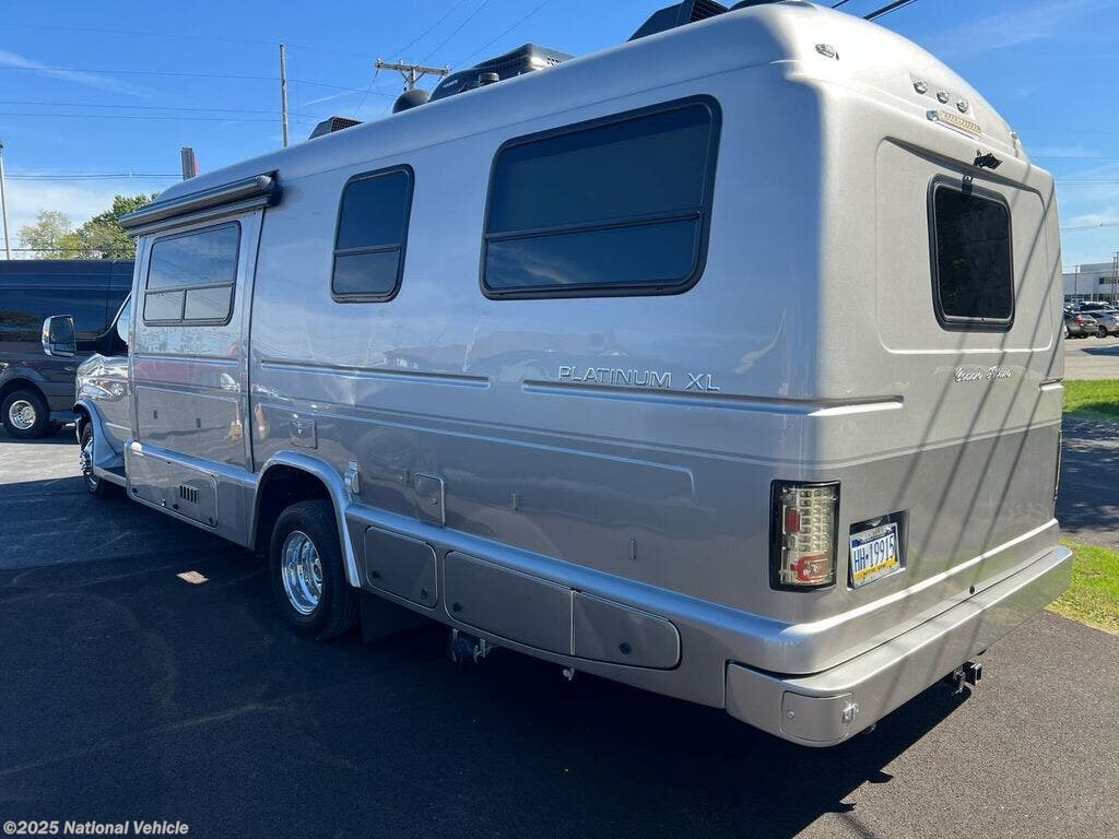 Call now about this 2020 Coach House Platinum 271-XL! 2020 Coach House Platinum 271-XL - Used Class C For Sale by National Vehicle in Canonsburg, Pennsylvania