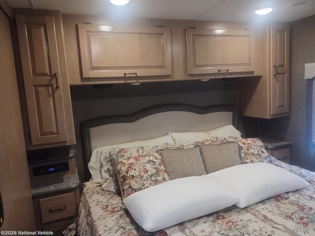 Used 2018 Thor Motor Coach Hurricane 29M available in Barnegat, New Jersey