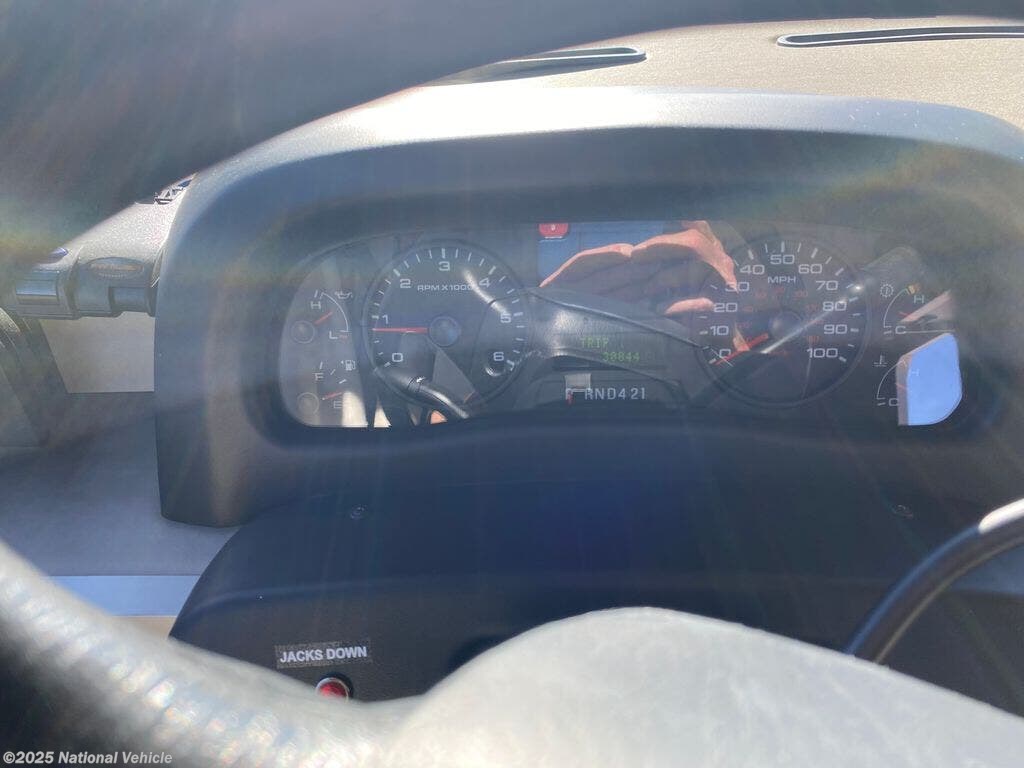 Used 2015 Winnebago Brave 26A available in Sandy Valley, Nevada