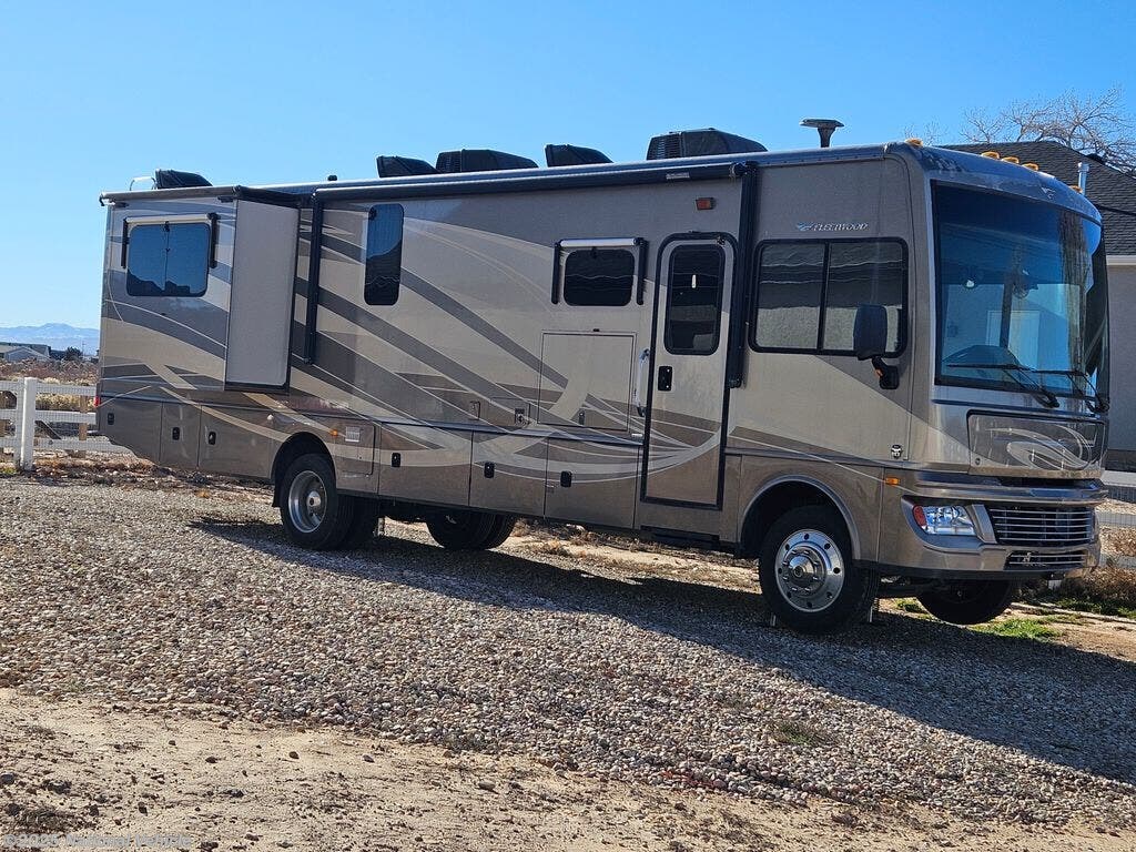 Email now about this 2015 Fleetwood Bounder 35K! Used 2015 Fleetwood Bounder 35K available in Cedar City, Utah