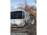 Contact us now about this 2001 Fleetwood American Eagle 40EMS! 2001 American Eagle 40EMS by Fleetwood from National Vehicle in Lee's Summit, Missouri