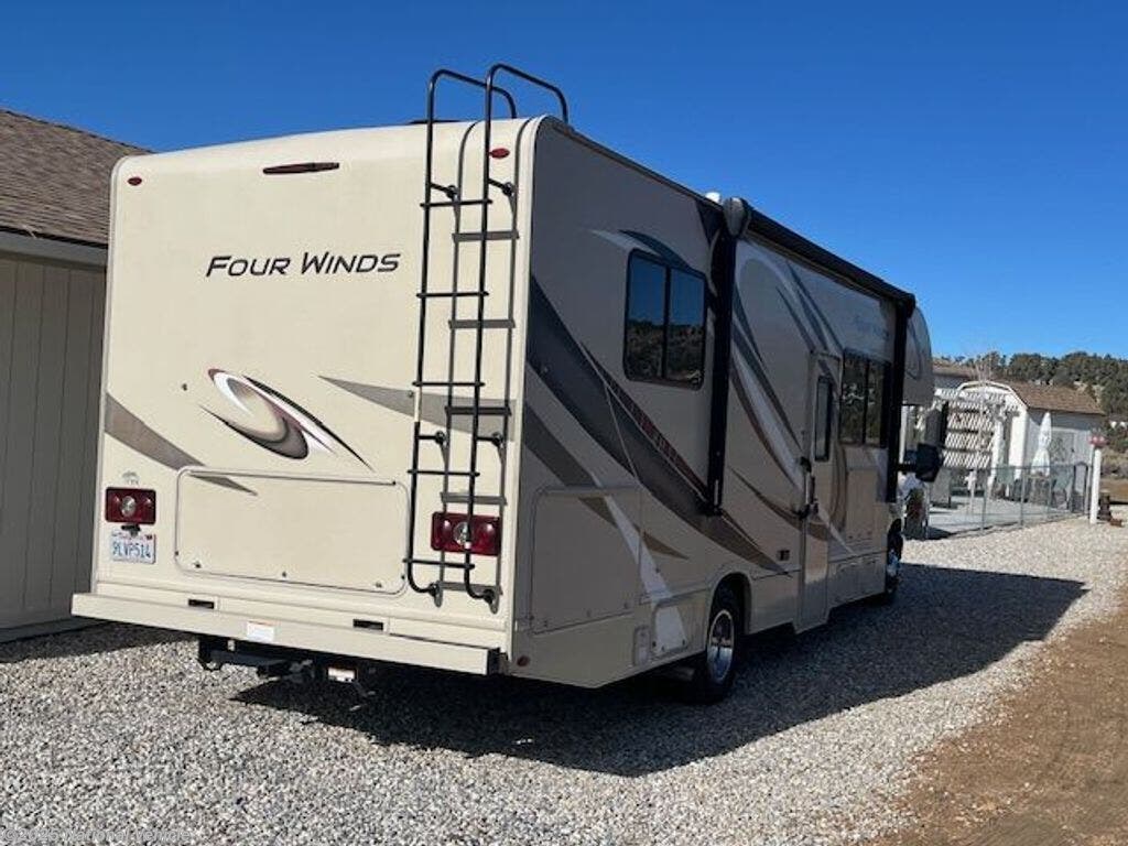 Call now about this 2019 Thor Motor Coach Four Winds 28Z! 2019 Thor Motor Coach Four Winds 28Z - Used Class C For Sale by National Vehicle in Big Bear City, California