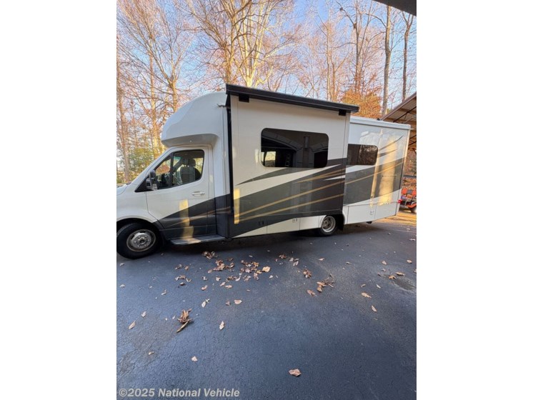 Email now about this 2023 Tiffin Wayfarer 25JW! Used 2023 Tiffin Wayfarer 25JW available in Sherrills Ford, North Carolina