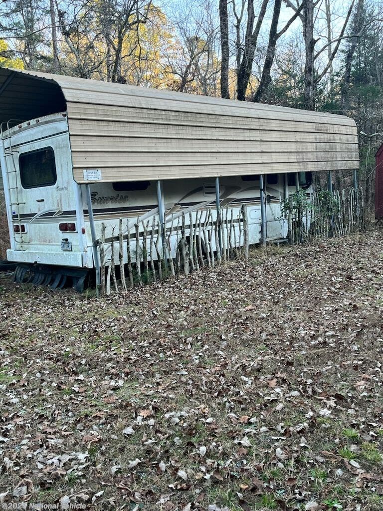 Email now about this 2001 Itasca Sunrise 26P! Used 2001 Itasca Sunrise 26P available in Norman, Arkansas