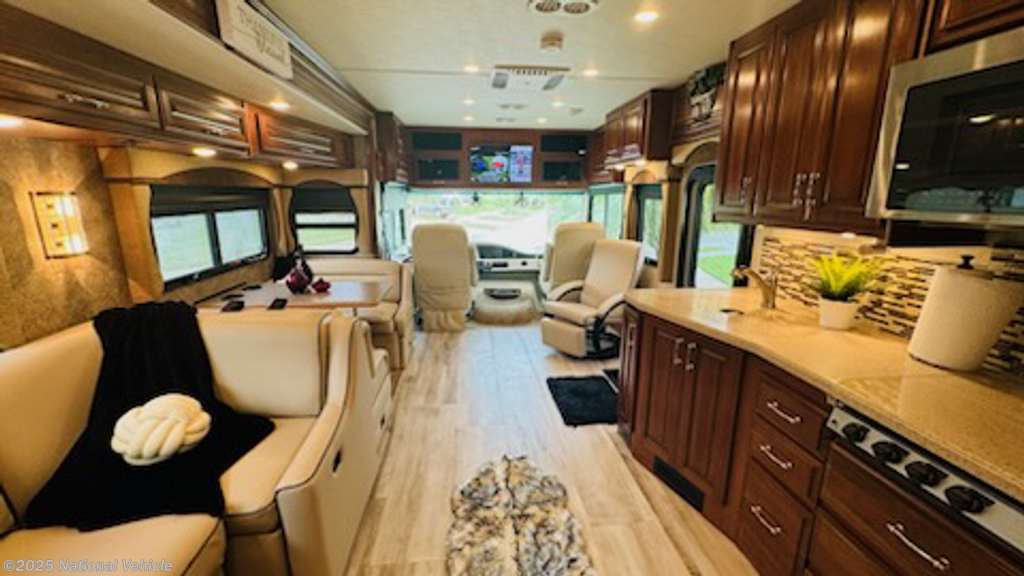 Email now about this 2016 Fleetwood Southwind 36L! Used 2016 Fleetwood Southwind 36L available in Cutler Bay, Florida